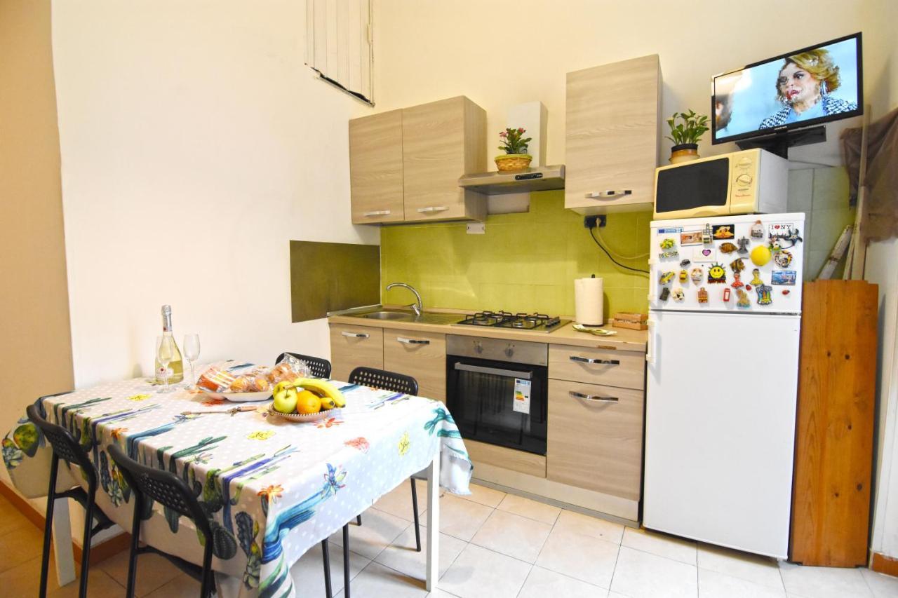 نابولي Iside Apartment المظهر الخارجي الصورة